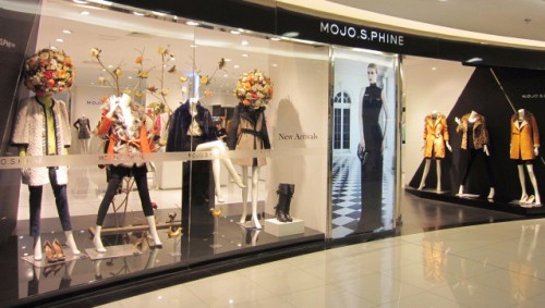 MOJOS.PHINE女装店铺展示