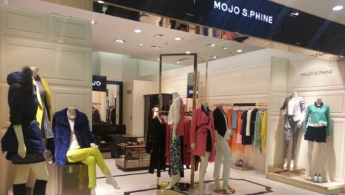 MOJOS.PHINE女装店铺展示