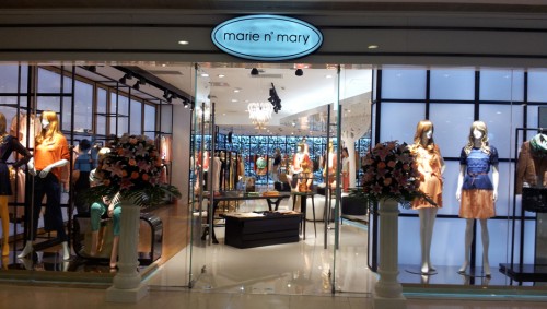 玛丽安玛丽女装店铺展示