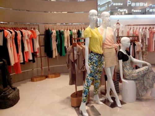 佩杰女装店铺形象