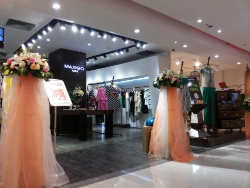 玛诗可女装店铺形象