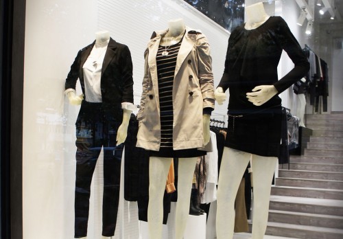 杰施女装店铺展示