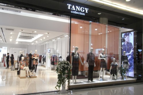 天意女装店铺形象