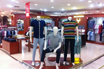 金皮尔斯男装店铺形象