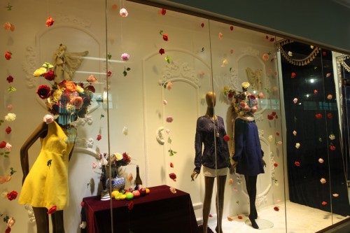 恩英女装店铺形象