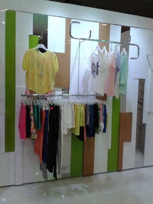 凡恩女装店铺展示