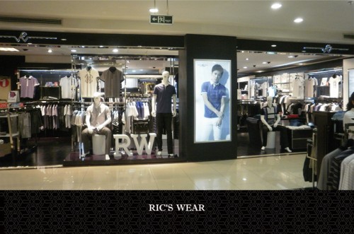 叻仕威尔男装店铺展示