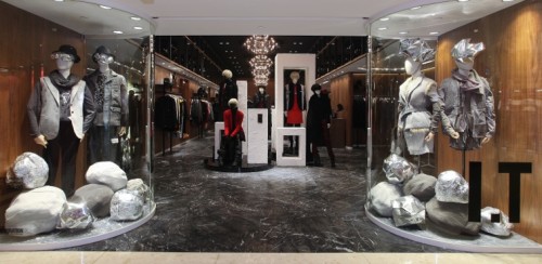 I.T休闲装店铺展示