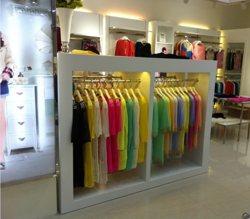 优雅时光女装店铺展示