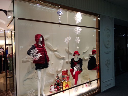 芊之美女装店铺展示