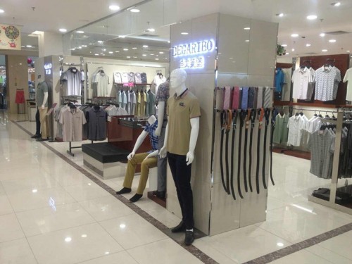 伯爵诗兰男装店铺形象