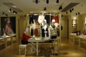 小淑女和约翰店铺