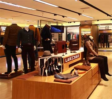 莱柯迪奥男装店铺形象