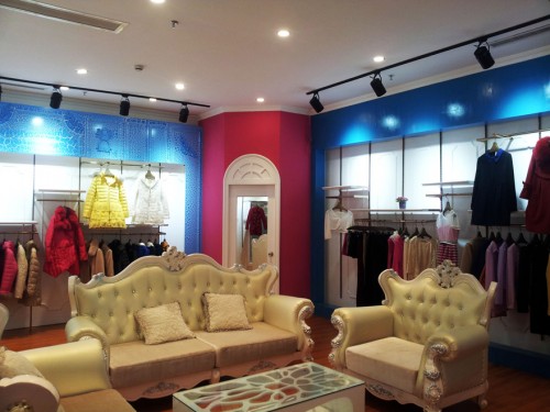 芘筃女装店铺展示