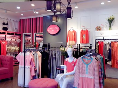 仙娉莱女装店铺展示