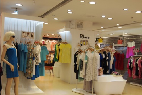 路莎 女装店铺形象