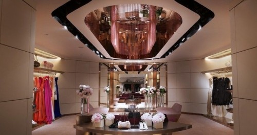 丝丽岚卡女装店铺展示