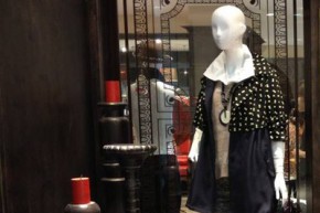 E-WORLD - 衣我的店铺