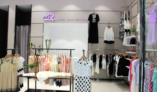 MR女装店铺展示