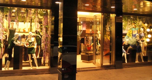 温莎蒂女装店铺形象