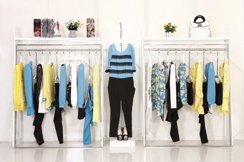 衣香芳苑女装店铺形象