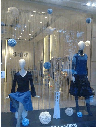 莎禧弥女装店铺形象