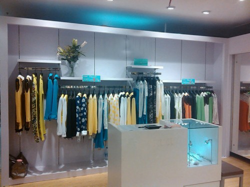 诺然•郦思女装店铺形象