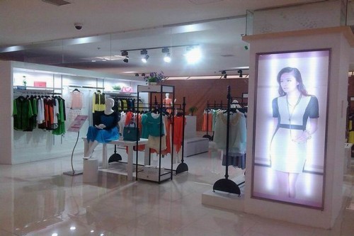 诺然•郦思女装店铺形象