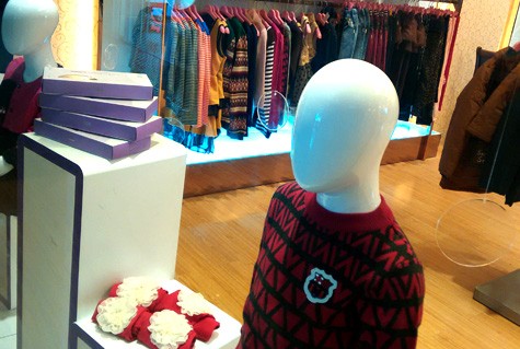 耶丽雅童装店铺形象