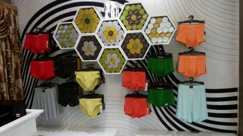 完美宣言内衣店铺形象