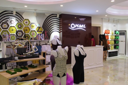 完美宣言内衣店铺形象