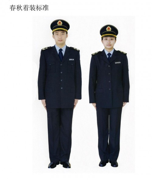 堂威男装店铺展示