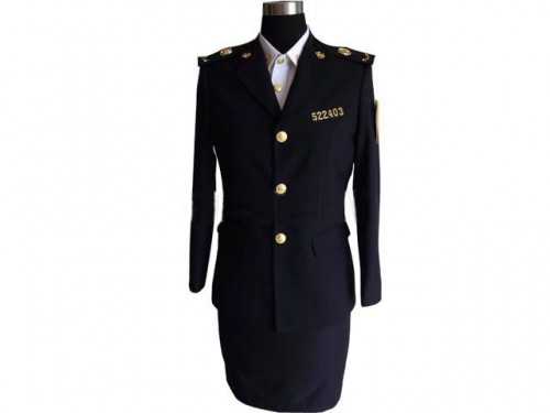 堂威男装店铺展示