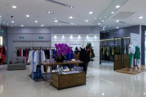 奕色-LESERBIE店铺