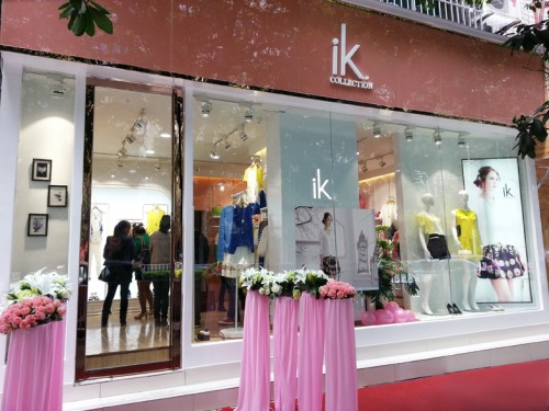 ik女装店铺形象