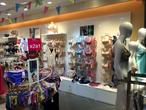 花样年华内衣店铺展示