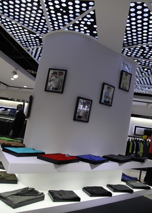 芭勒男装店铺形象