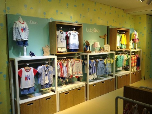 巴迪宝贝童装店铺展示