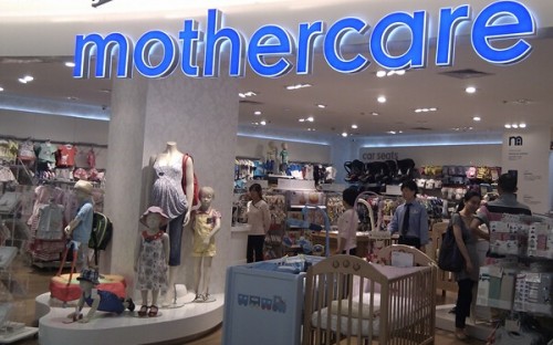 mothercare童装店铺形象