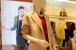 拉哥尼亚 - LAGENIYA店铺