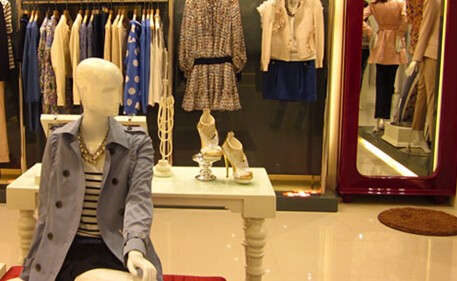 mindbridge女装店铺展示