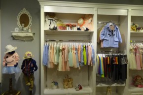 裘帛 - child play店铺