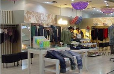 misssixty女装店铺展示