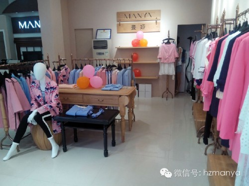 曼娅女装店铺展示