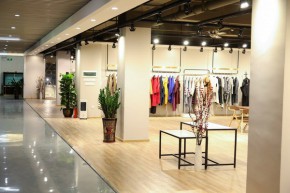 兴溢行服饰店铺