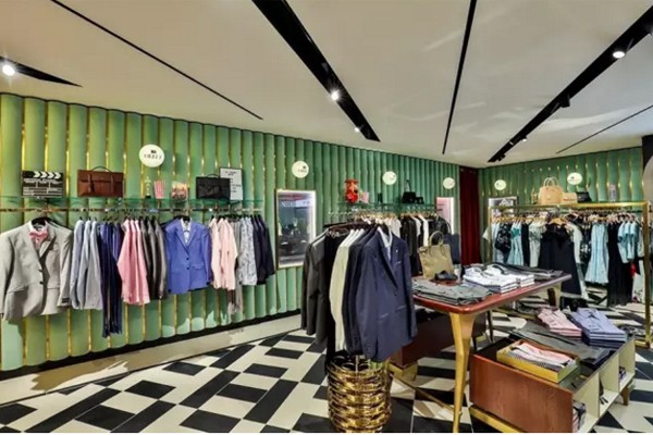 tedbaker休闲装店铺形象