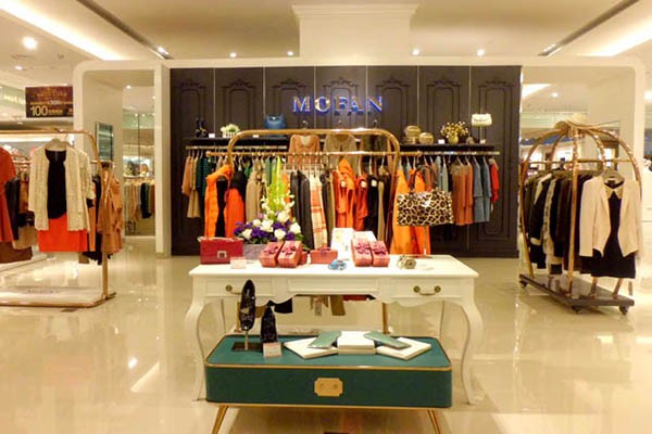 摩凡女装店铺形象