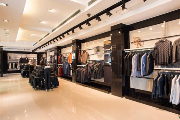 虎都男装店铺展示