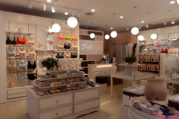 唯爱小窝内衣店铺展示