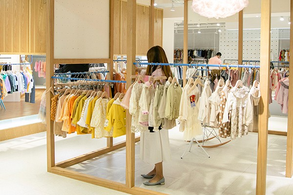 洛小米童装店铺形象